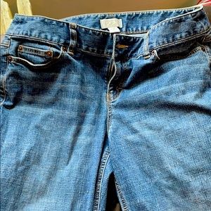 Ann Taylor size 10 relaxed fit jeans
